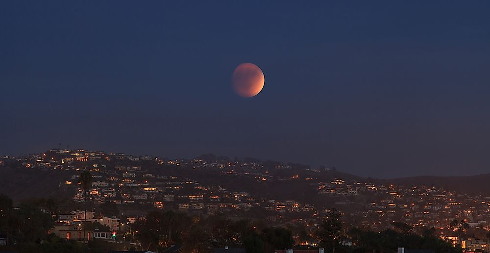 The fourth lunar eclipse of the tetrad took place on September 27, 2015.