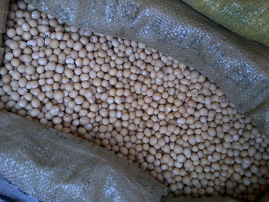 Bambara beans (Vigna subterranea) on a market in Ghana.
