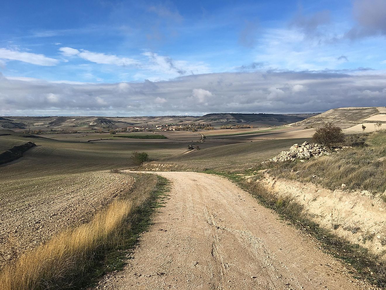 A long stretch of the Camino Francés leading to one of the intermittent small towns. A snapshot of the infamous meseta. Image: Andrew Douglas