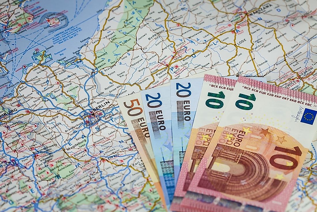 19 countries in Europe use the euro as common currency. 