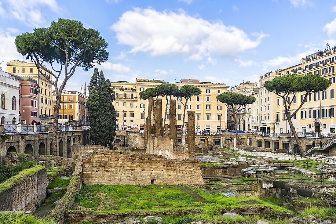 Modern-day view of Largo di Torre Argentina in the ancient Campus Martius, the meeting place of the Centuriate Assembly. Editorial credit: Kiev.Victor / Shutterstock.com