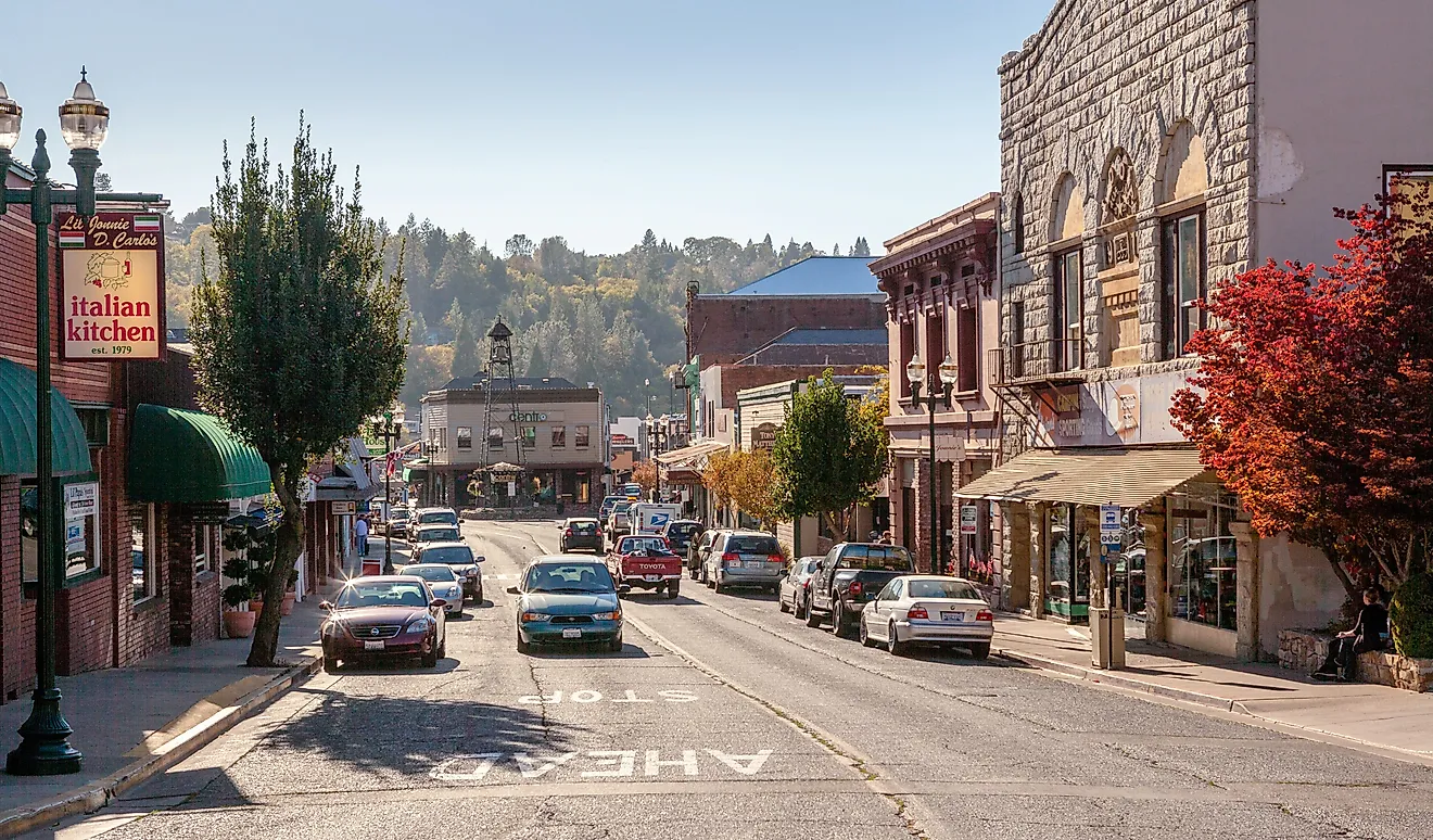 Mainstreet in Historic town of Placerville, California, via Laurens Hoddenbagh / Shutterstock.com