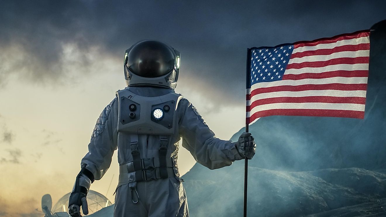 Many years have passed since and a lot of people are probably wondering if the flags managed to survive to be in space for so long, and what condition they are in.