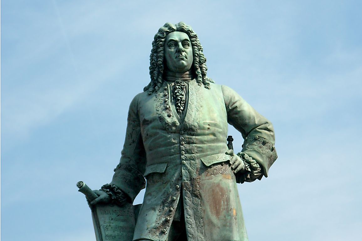 Momument commemorating George Frideric Handel. 