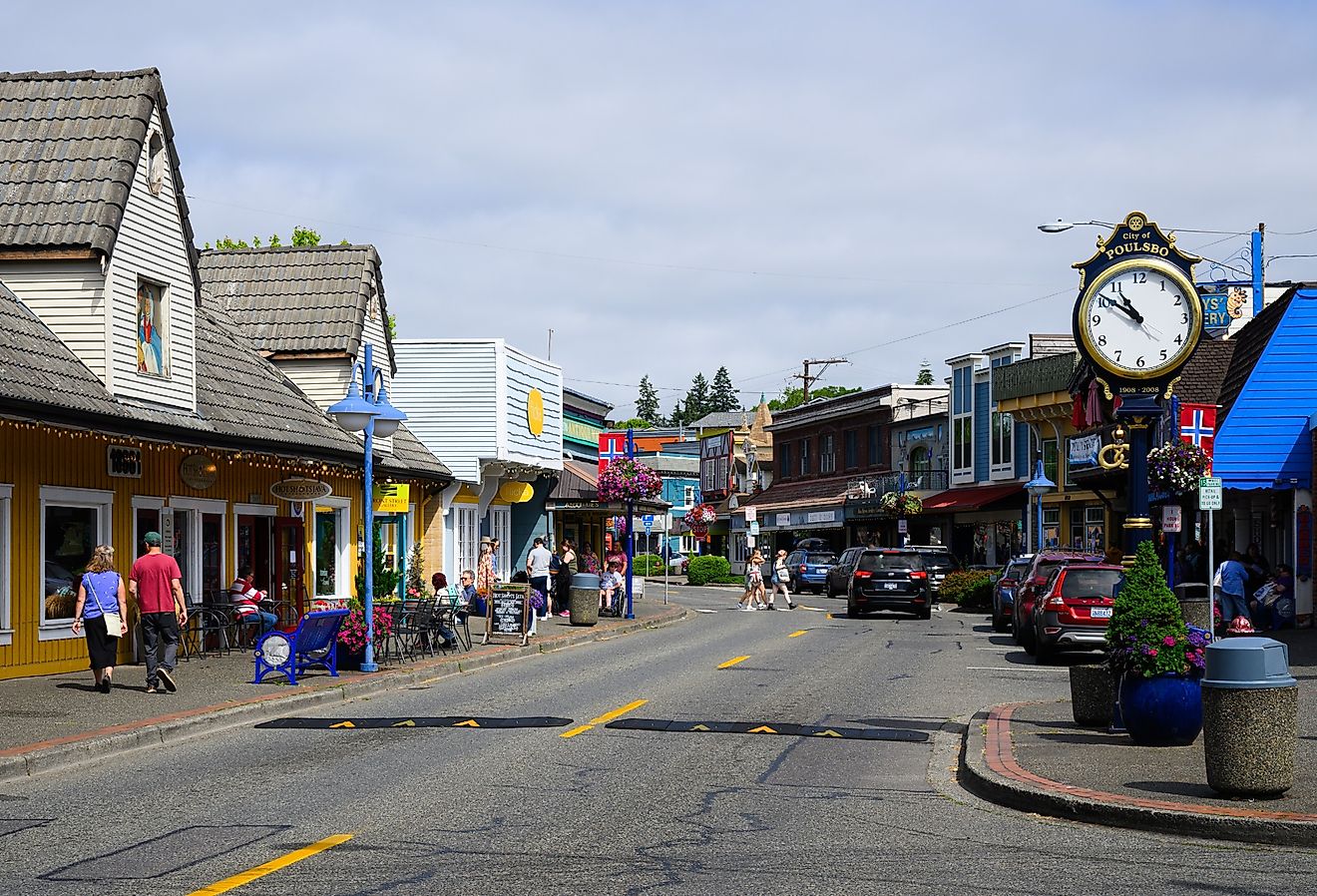 Downtown Poulsbo, Washington Front Street with clock in summer. Image credit Ian Dewar Photography via Shutterstock