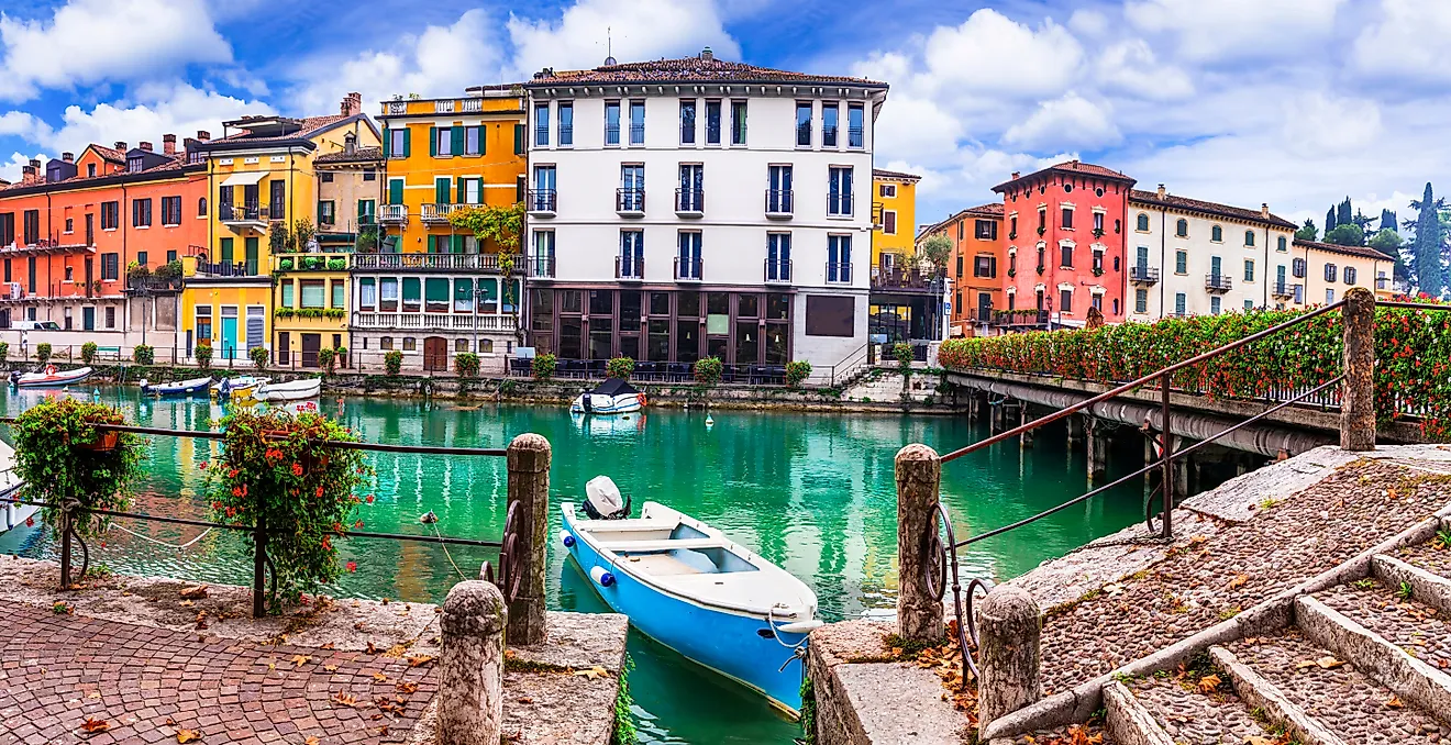 Peschiera del Garda in beautiful lake Lago di Garda, Verona (Credit: Freesurf via Shutterstock)