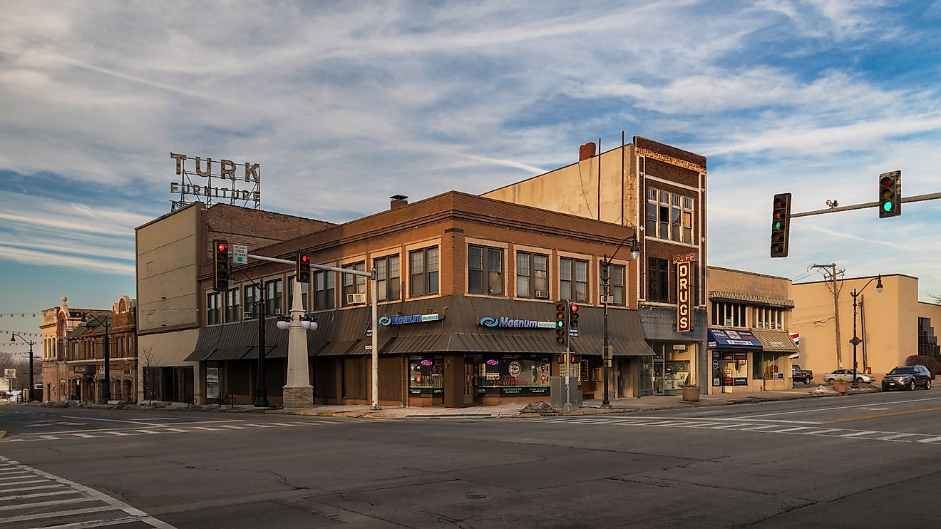 Downtown buildings along Schuyler Avenue in Kankakee, Illinois. Editorial credit: Nagel Photography / Shutterstock.com