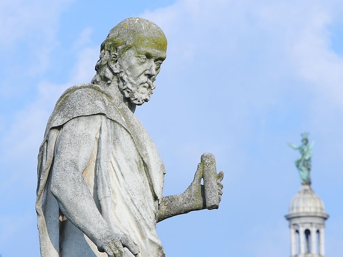 A statue dedicated to Galileo in Padua, Italy. 