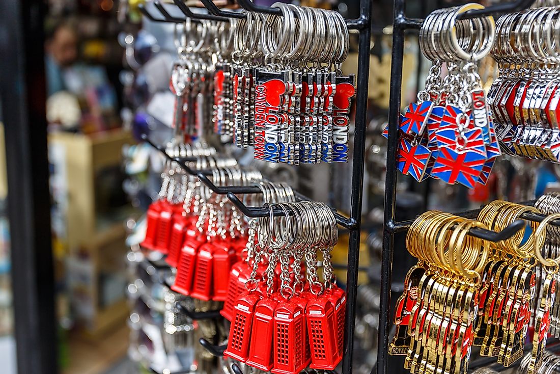 Souvenirs designed for tourists in London.