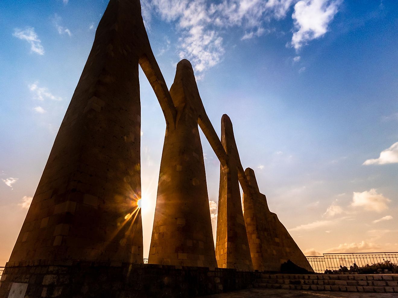 Zalongo greek monument dedicated to the souliotes women who suicide to escape from turkish invasors.