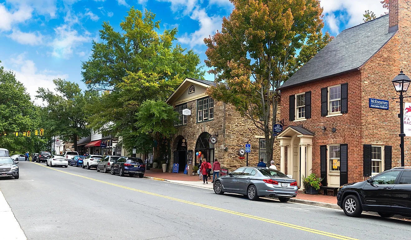 Middleburg, Virginia: central street, via Kosoff / Shutterstock.com
