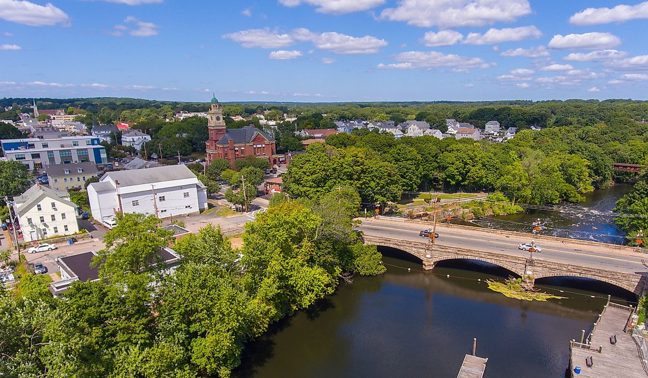 Board Street bridge over Blackstone River near Valley Falls Heritage Park, between Cumberland and Central Falls, Rhode Island, USA.