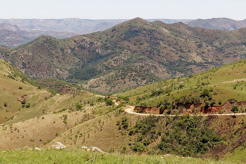 The Ngwenya mountain range on the border between South Africa and eSwatini. 