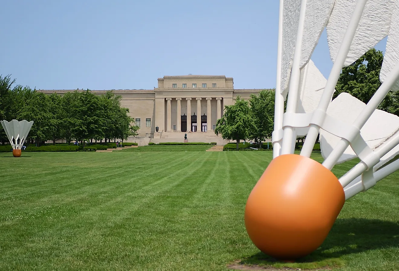 Sculpture Garden Lawn at the Nelson Atkins Museum of Art in Kansas City, Missouri. Image credit Matt Fowler KC via Shutterstock