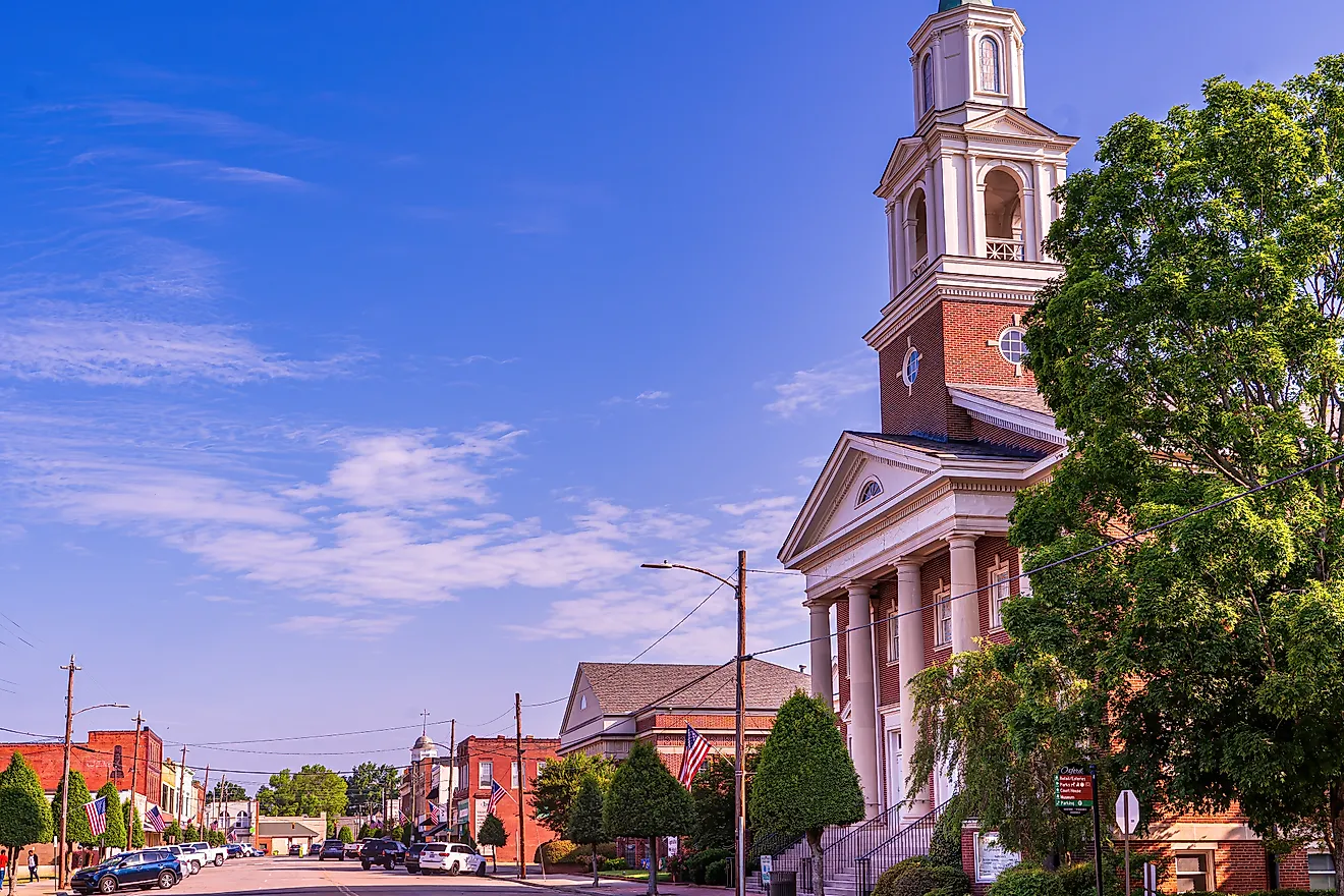 The Oxford Baptist Church on the Oxford Main Street, North Carolina. Image by Wildeydoc via Shutterstock. 