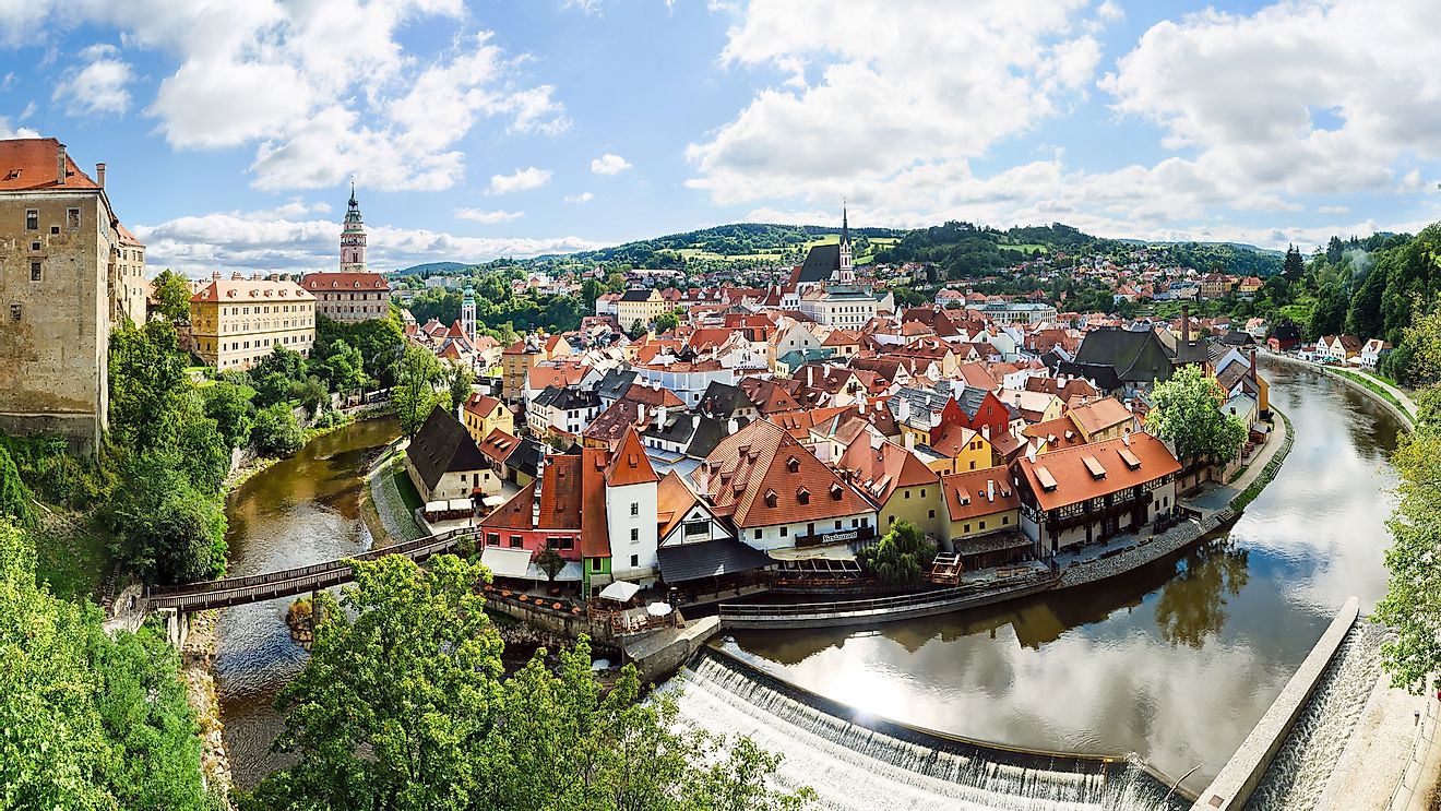 The cityscape of Cesky Krumlov, Czech Republic. Editorial credit: JossK / Shutterstock.com.