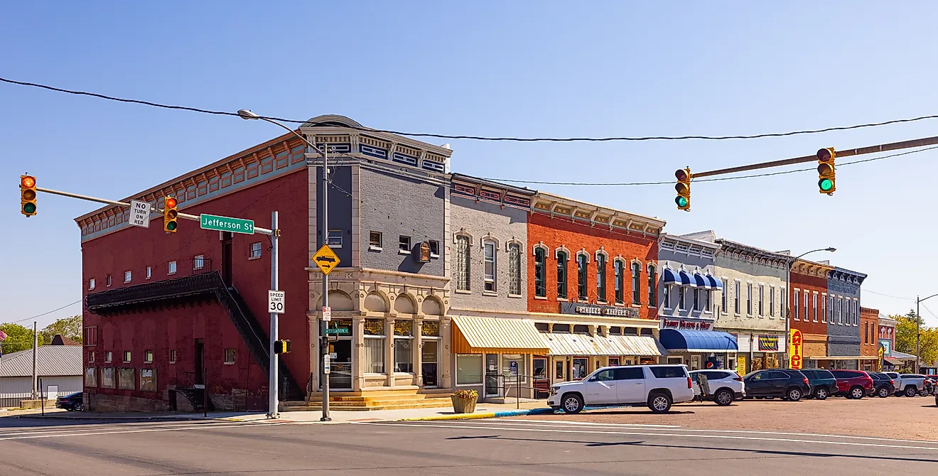 The business district on Ohio Street in Rockville, Indiana. 