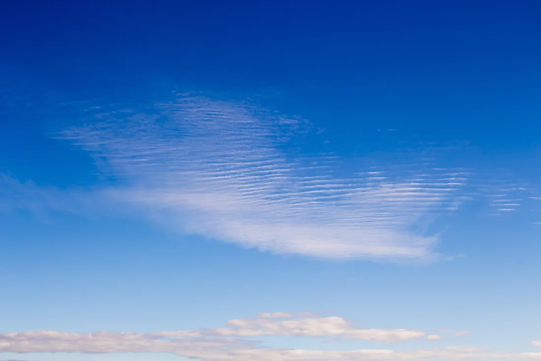 Cirrostratus are thin and wispy. 