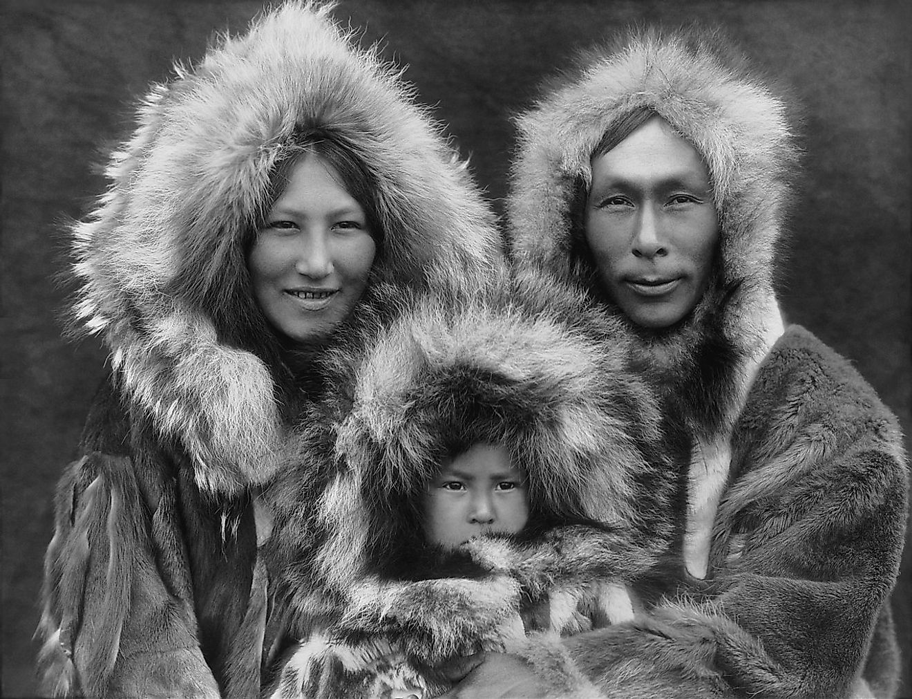 An Inupiat family from Noatak, Alaska, 1929. Image credit: Edward S. Curtis/Public domain
