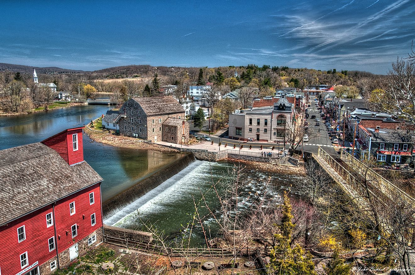 Clinton, New Jersey's early industrial roots are on display. By John Bohnel - Own work, CC BY-SA 3.0, Wikimedia Commons.