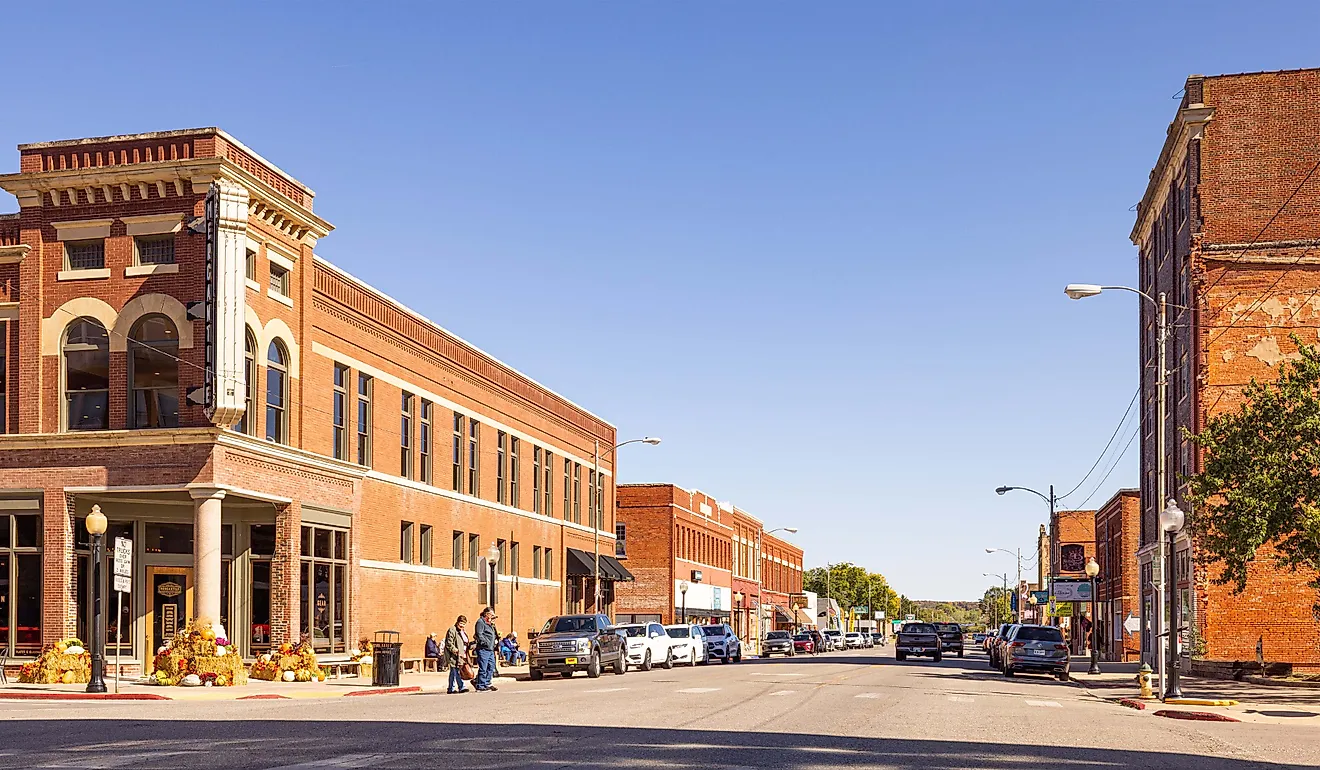 The beautiful downtown of Pawhuska, Oklahoma. Image credit: Roberto Galan / Shutterstock.com. 