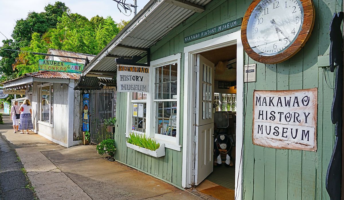 Makawao Street with the museum, Makawao, Maui. Image credit EQRoy via Shutterstock