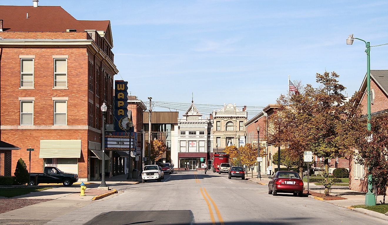 Downtown Wapakoneta, Ohio. Credit: Derek Jensen (Tysto), Public Domain, Wikimedia Commons