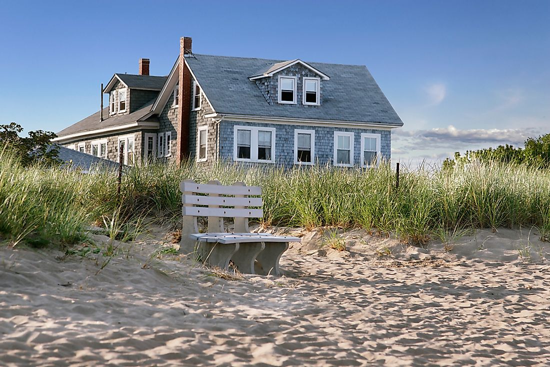A typical beach cottage like the ones found in Maine. 