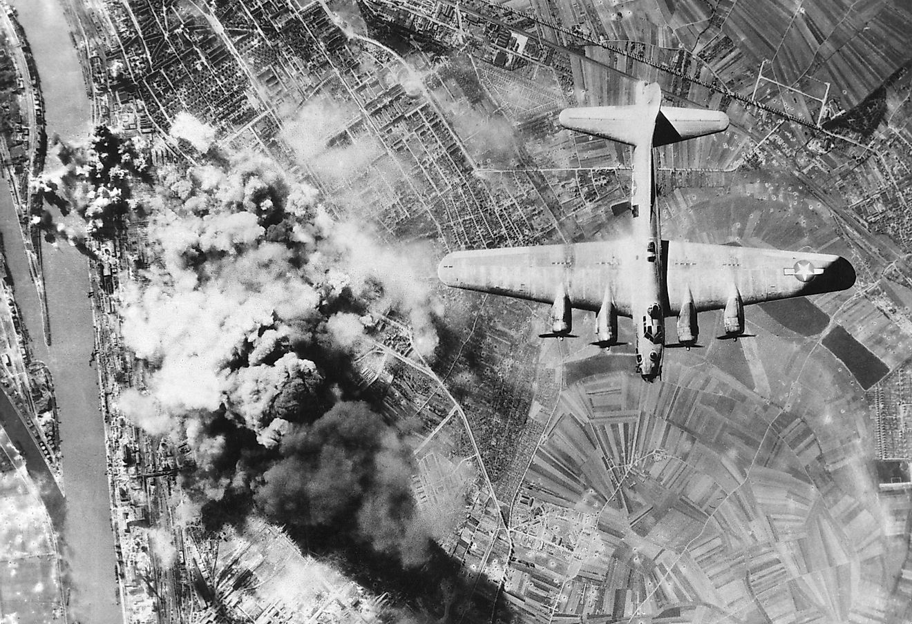 American B-17 flying fortresses bombs Ludwigshafen chemical and synthetic oil works, Germany.  Editorial credit: Everett Collection / Shutterstock.com