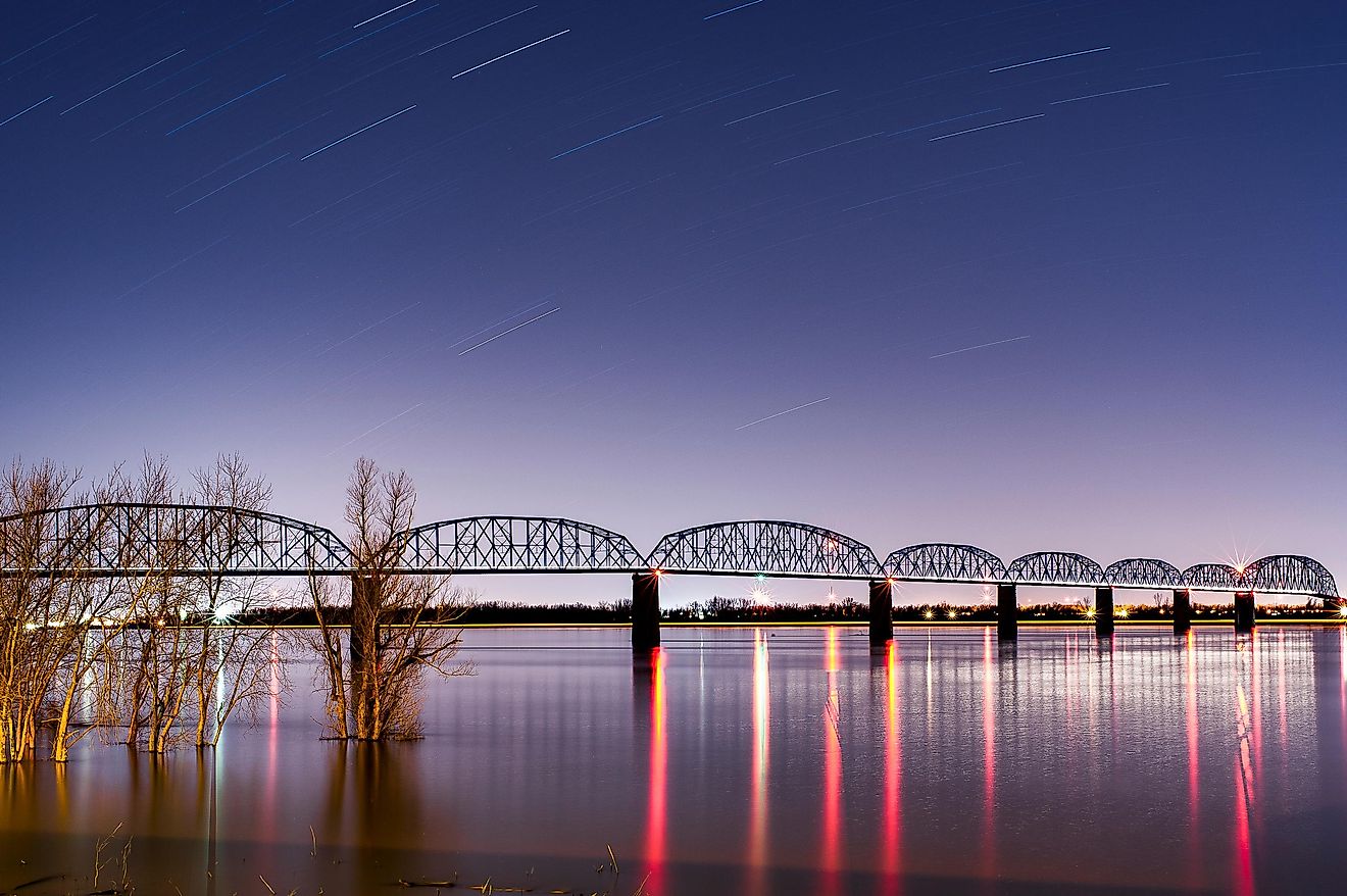 Twilight view of the historic Brookport Bridge, carrying US 45 over the Ohio River between Brookport, Illinois, and Paducah, Kentucky.