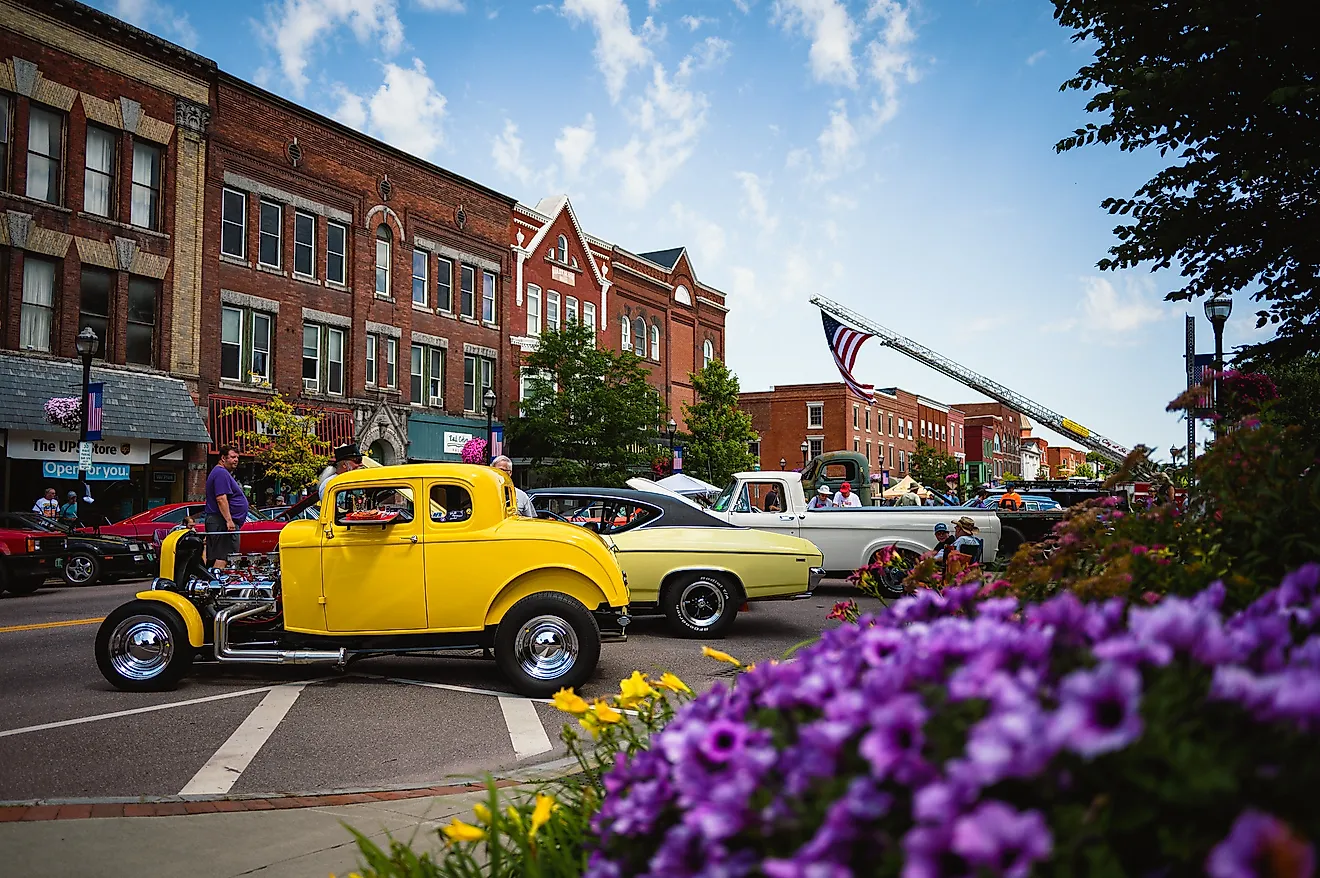 Classic car show in downtown St. Albans, VT (Credit: Nicholas Erwin via Flickr)
