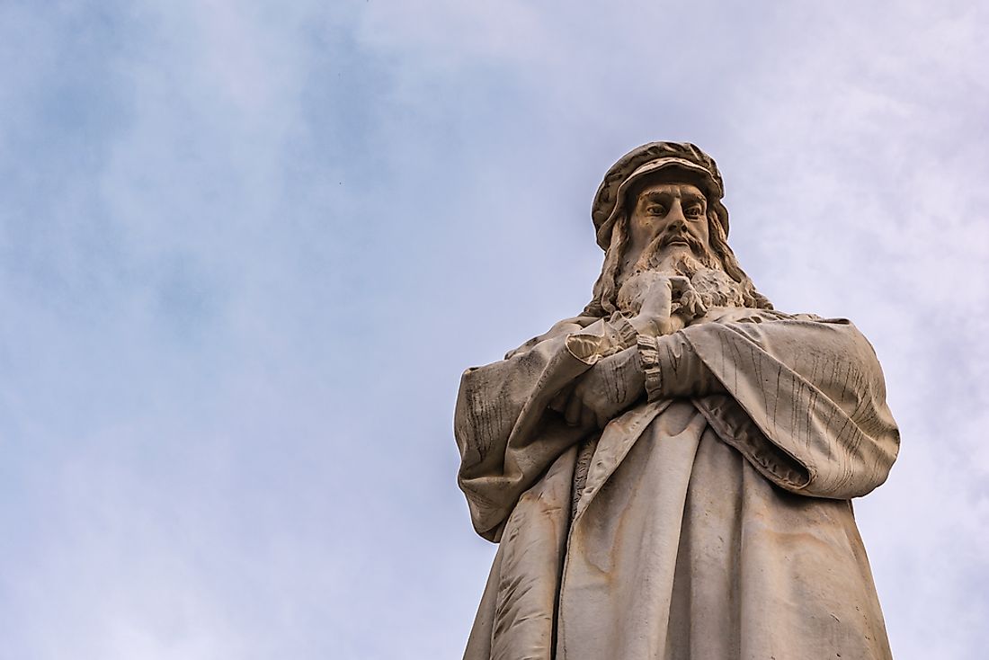 A statue dedicated to Leonardo da Vinci in Milan. 