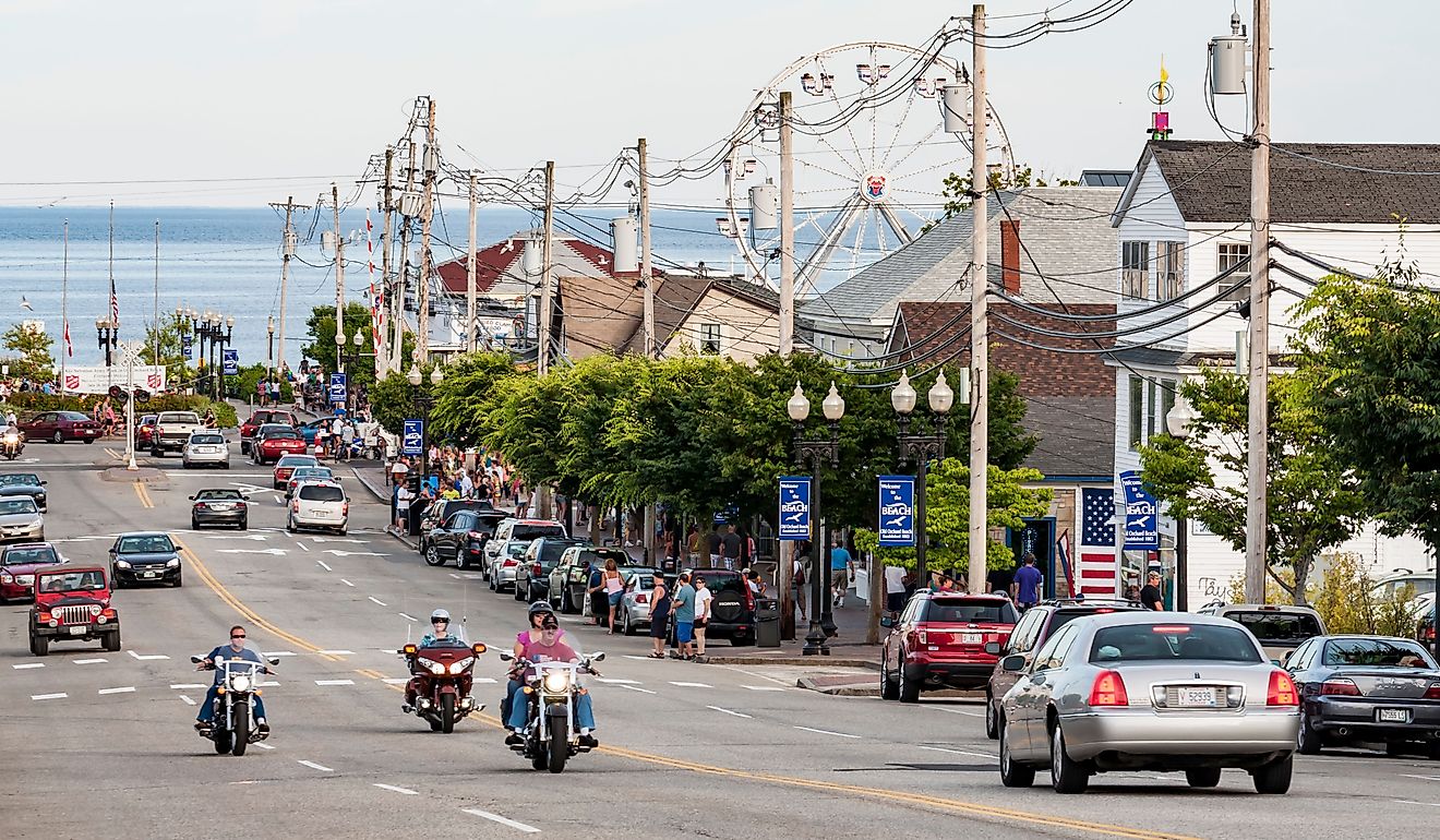 People enjoy the main street in the Historic Old Orchard Beach. Editorial credit: Enrico Della Pietra / Shutterstock.com