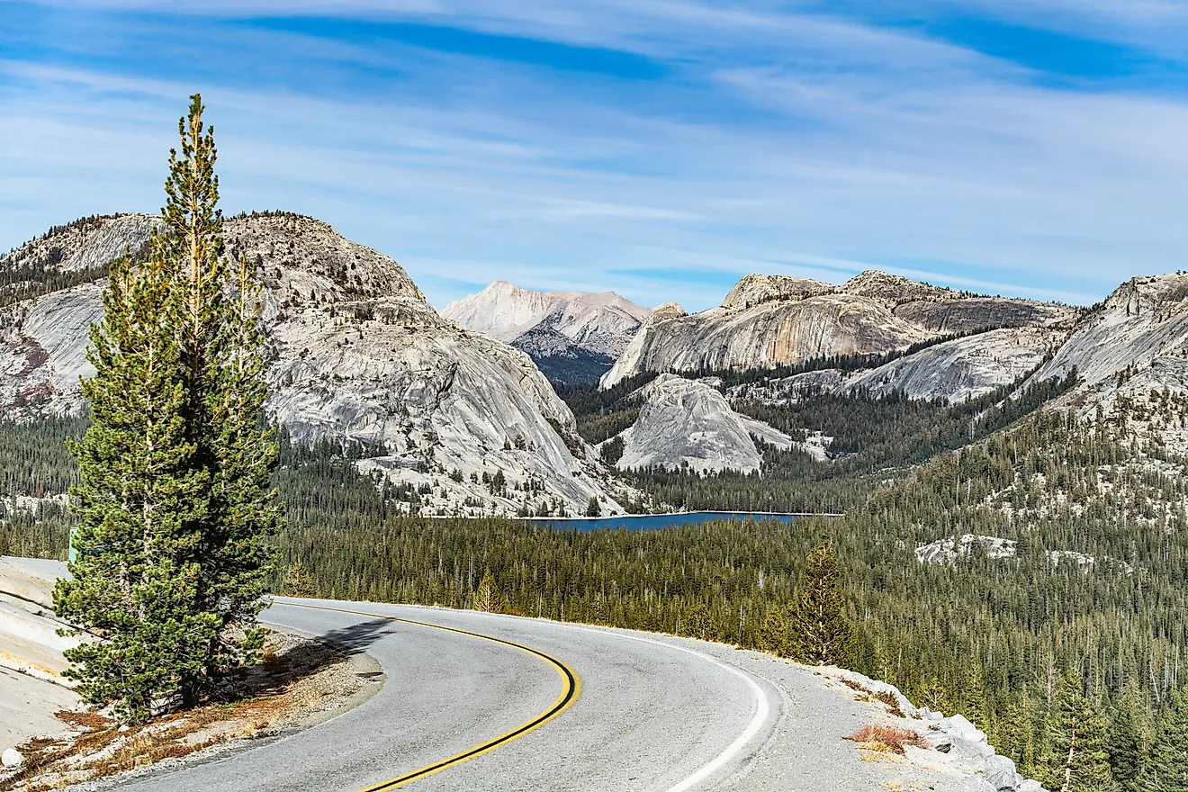 Tioga Pass Road through Olmsted Point, Yosemite National Park, California. 