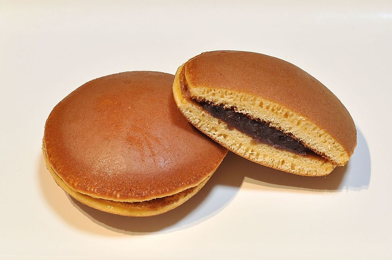 Typical dorayaki. Image credit: Ocdp/Wikimedia.org
