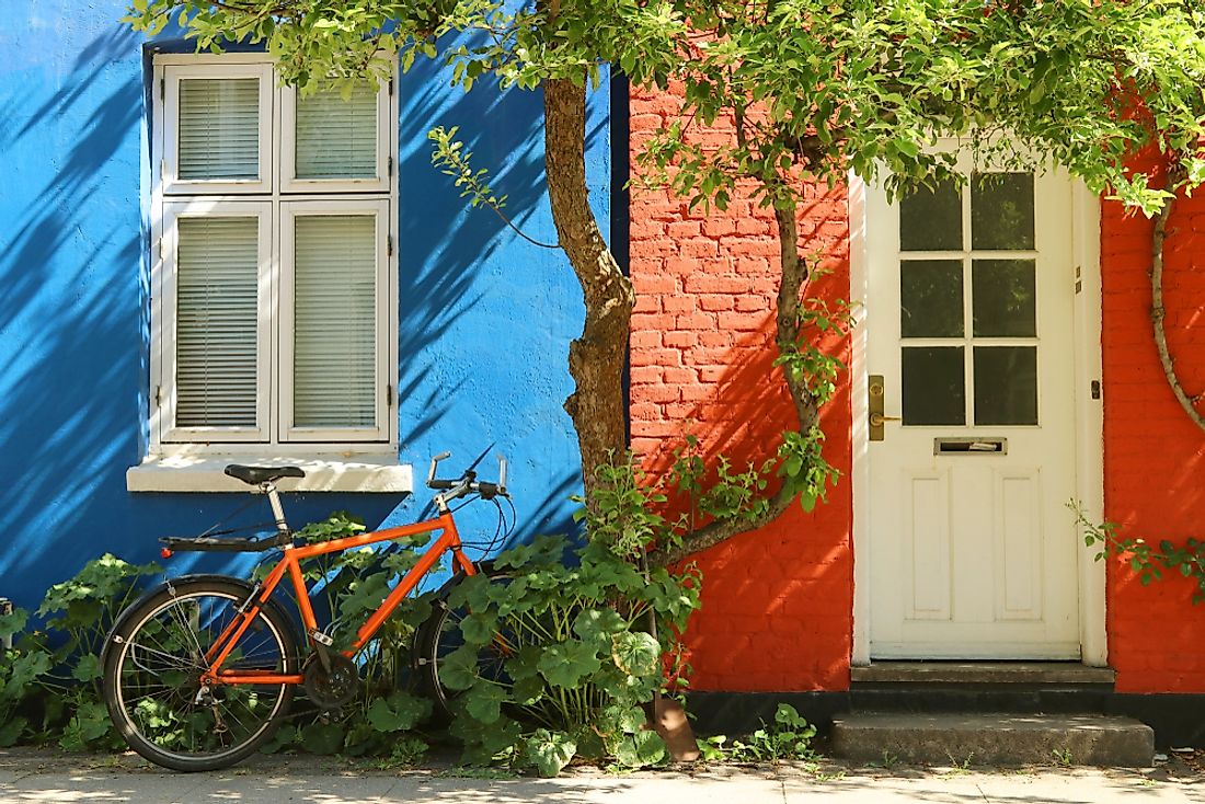Bicycles and quaint houses: two things synonymous with Danish culture.