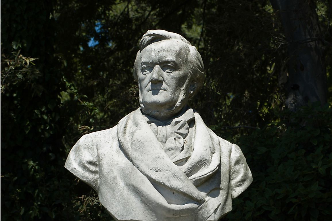 Commemorative bust of Richard Wagner. 
