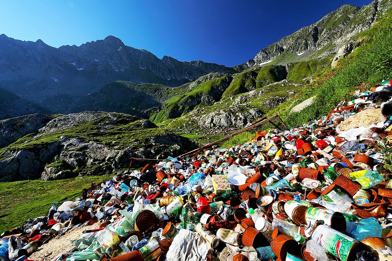 Waste left by tourists on mountains. Image credit: Mikadun/Shutterstock.com
