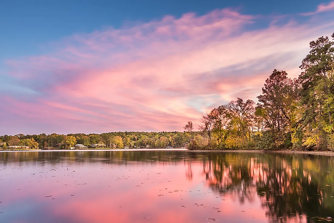 Arkansas has six natural regions. 