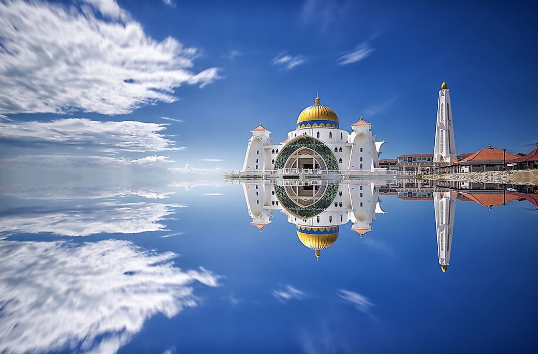 The beautiful Malacca Straits Mosque.