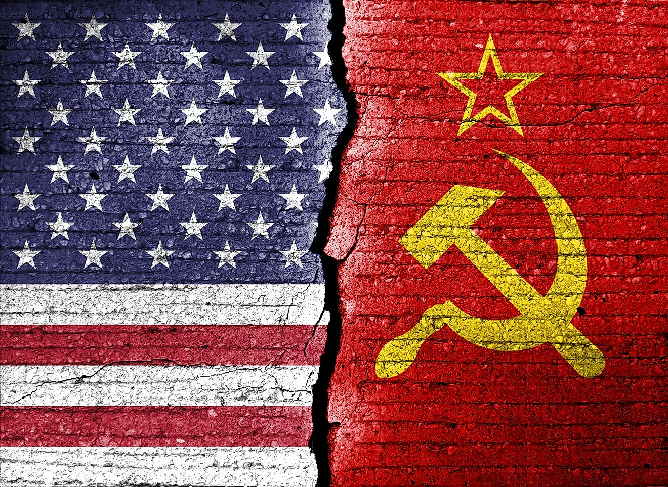 the flags of the Soviet Union and the United States