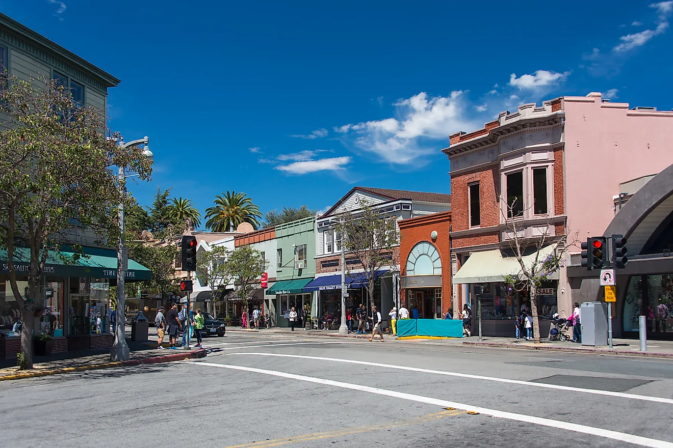 Sausalito, California: People shopping and strolling along Bridgeway, the main street in Sausalito that is lined up with shops and restaurants. via FrankvandenBergh on iStock.com