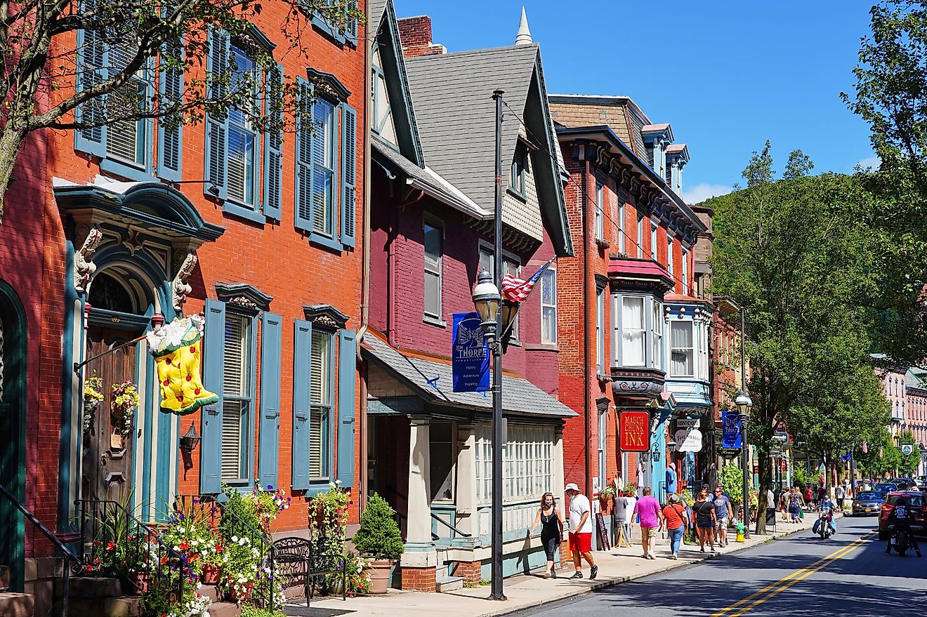 Historic Jim Thorpe (formerly Mauch Chunk) in the Lehigh Valley, Carbon County, Pennsylvania, USA. Editorial credit: EQRoy / Shutterstock.com