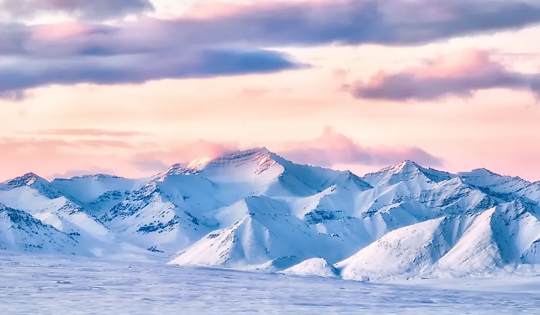 The Brooks Range is located entirely within the Arctic Circle.