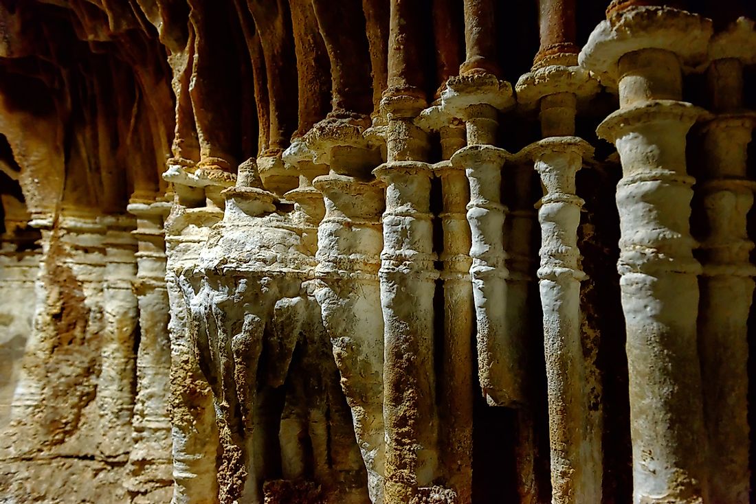 Tubular stalactites. 