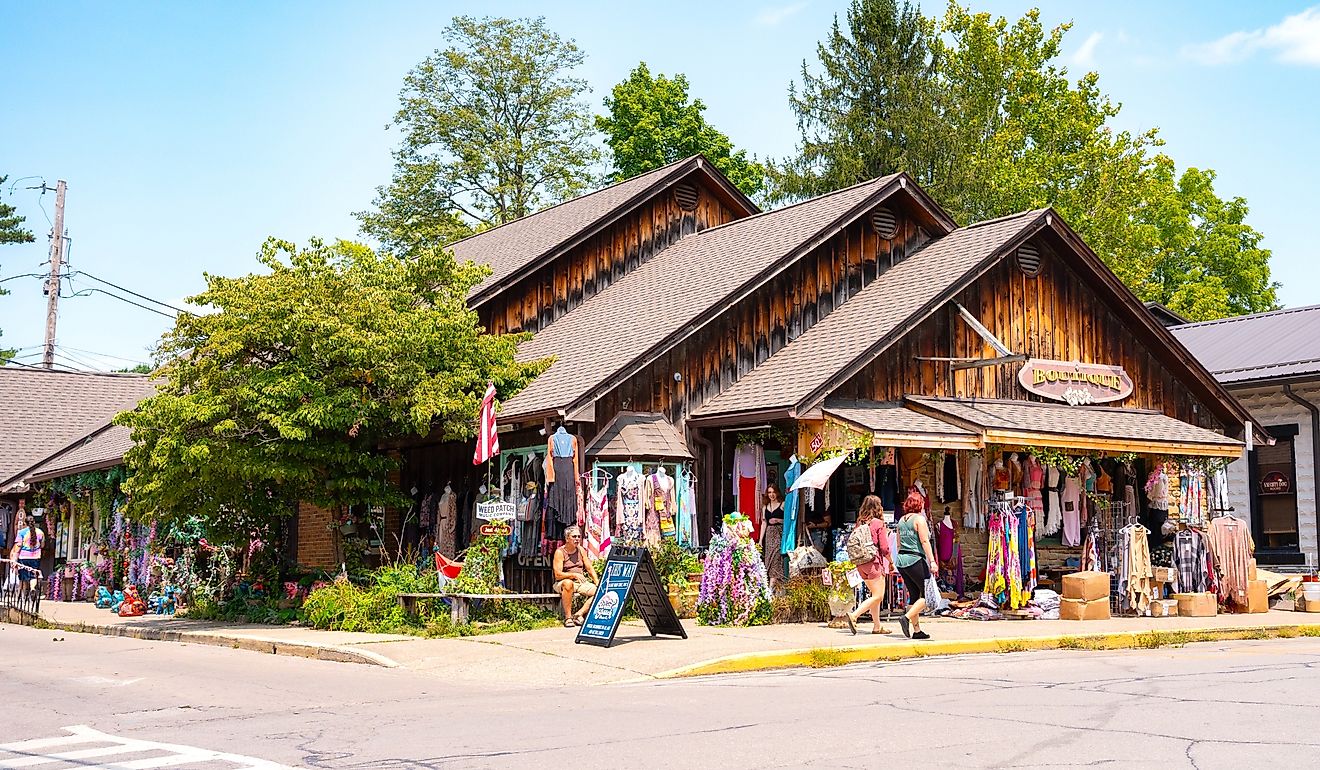 Nashville, Indiana. Image credit Little Vignettes Photo via Shutterstock
