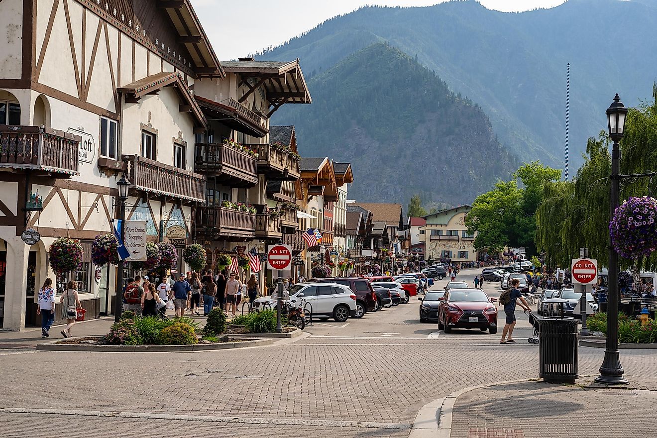 Shops and restaurants in downtown Leavenworth Washington, a Bavarian German town outside of the Cascade Mountains