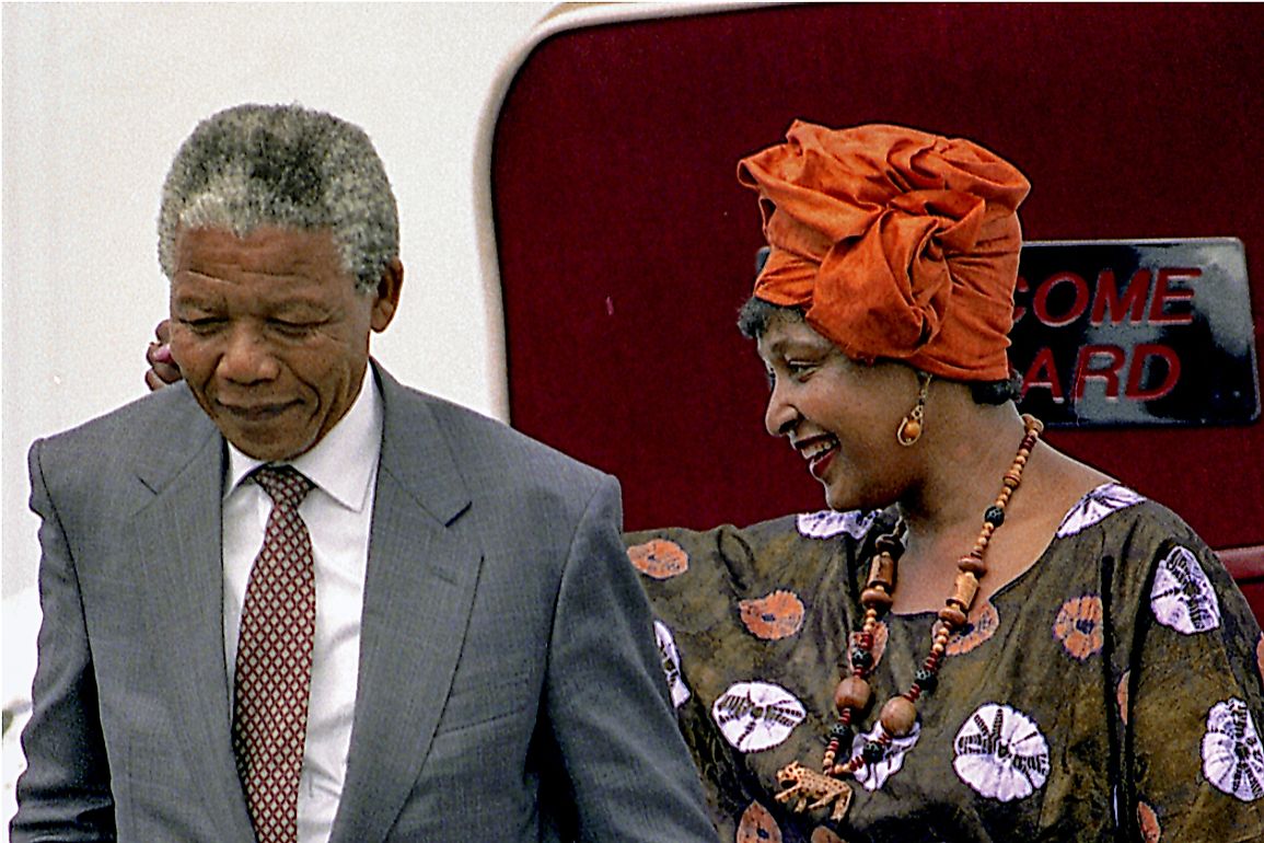 Nelson and Winnie Mandela arrive in Washington, D.C. on June 24, 1990. Editorial credit: mark reinstein / Shutterstock.com