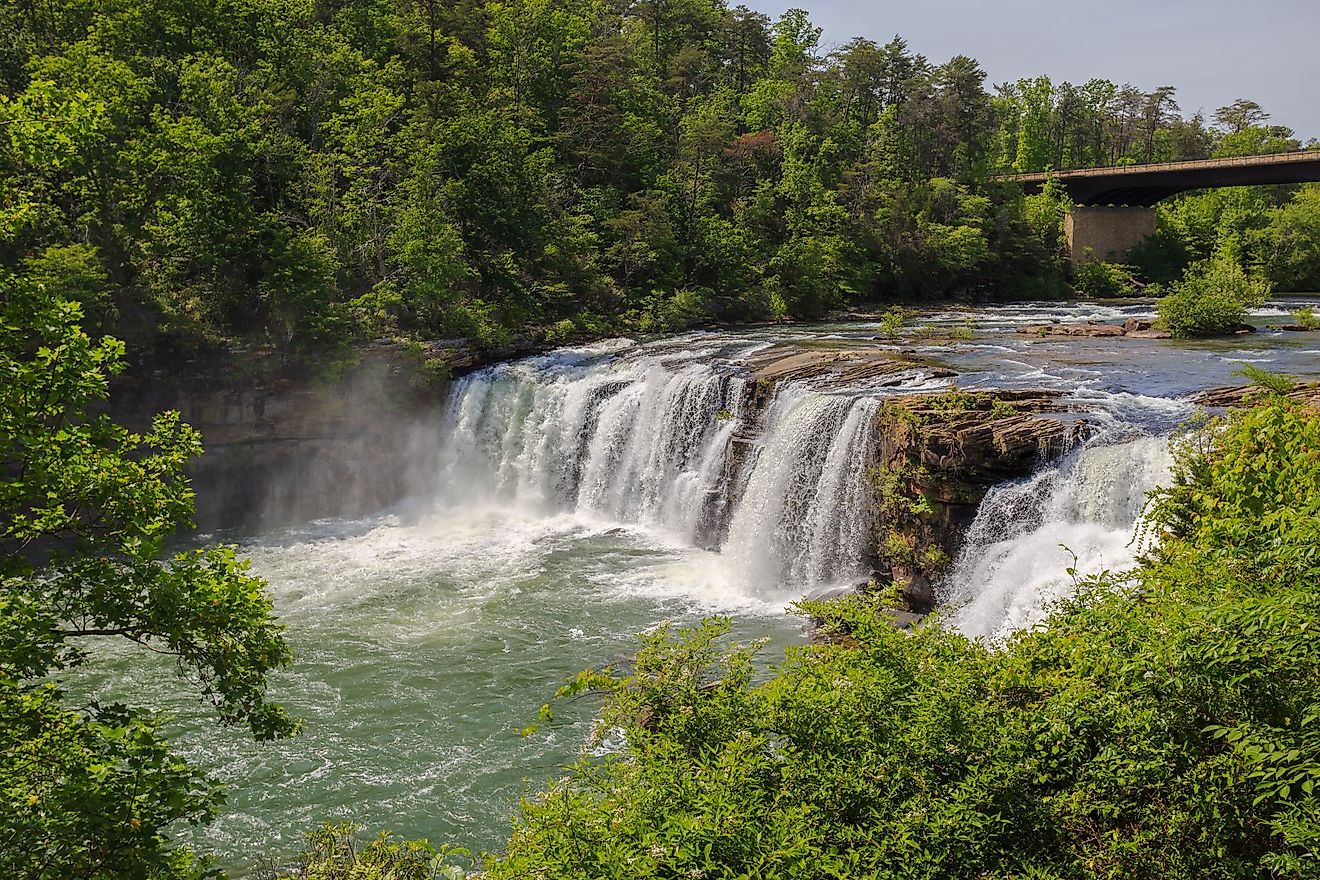 Little River Falls in the Little River Canyon National Preserve, Alabama.