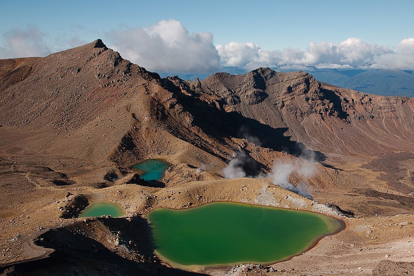 Volcanic landscape of the Tongariro National Park. Image credit: Julien Carnot/Wikimedia.org